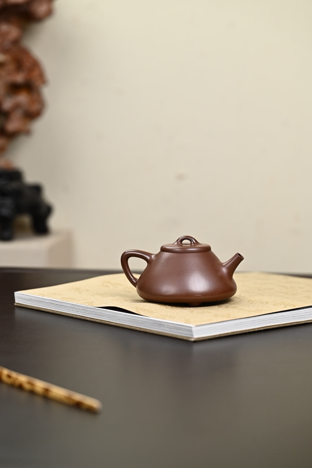『子冶石瓢 』文革老紫泥·容量250cc/『Ziye Shipiao』 Cultural Revolution old purple clay, capacity 250cc