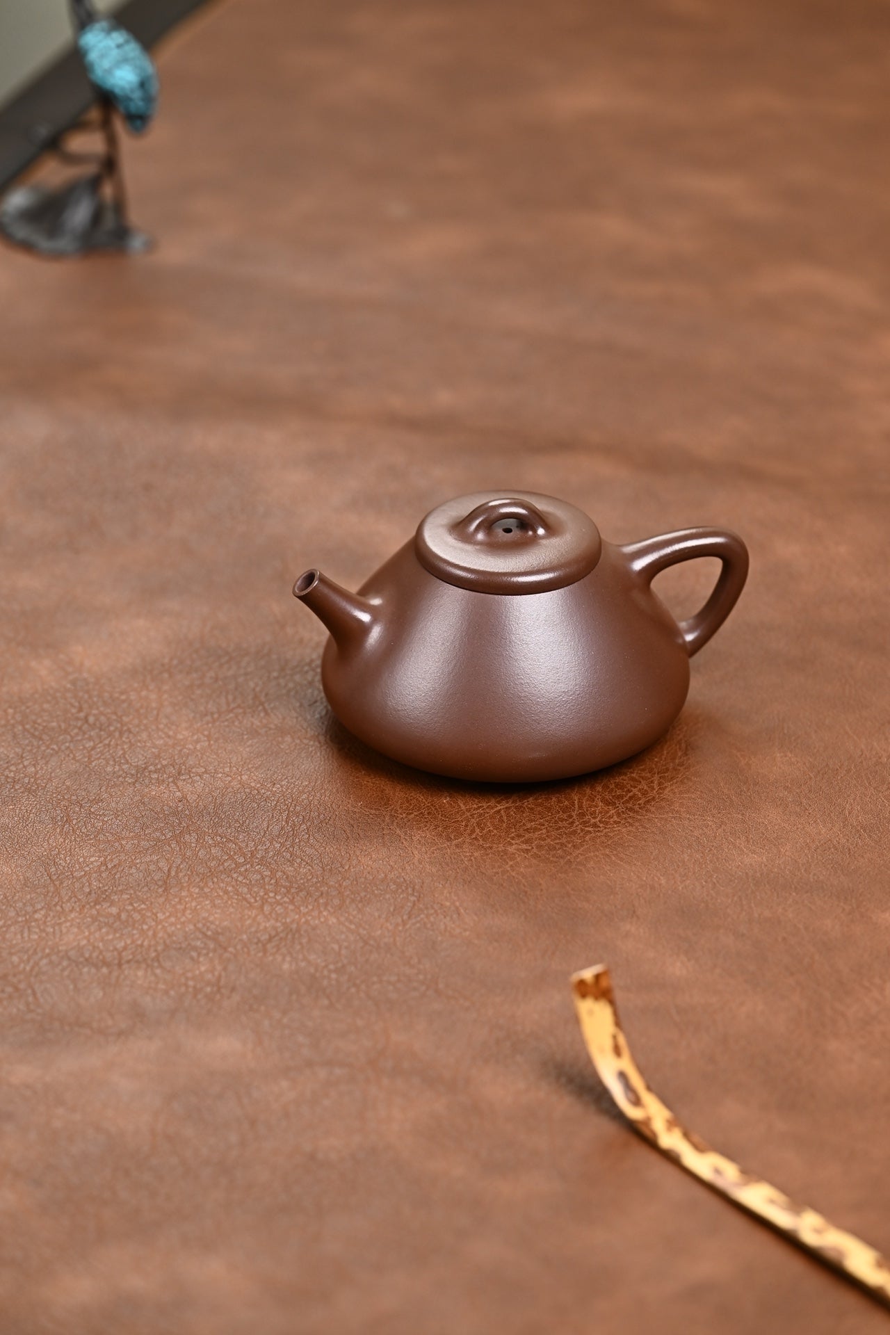 『子冶石瓢 』文革老紫泥·容量250cc/『Ziye Shipiao』 Cultural Revolution old purple clay, capacity 250cc